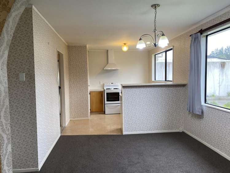 343 Wellington Road 10629_4