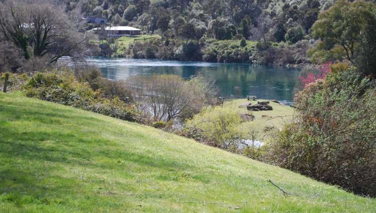 4/1 Riverbank Road 11210_7