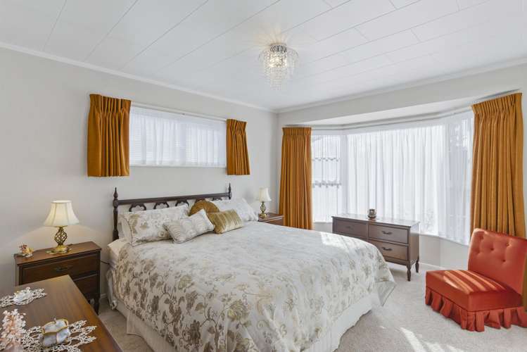 2 Gabriel Street Raumati Beach_9