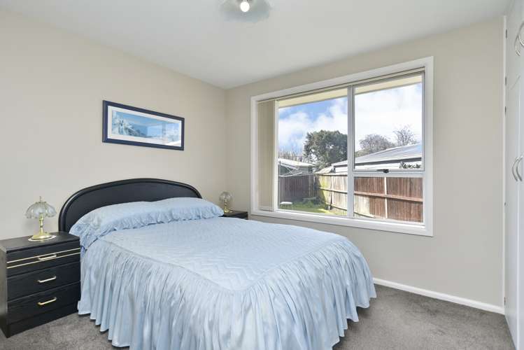 30 Wychwood Crescent Bishopdale_17