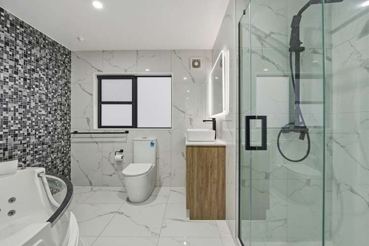 7D Babich Road Henderson Valley_38