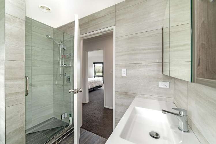 144 Ngakoroa Road Ormond_25