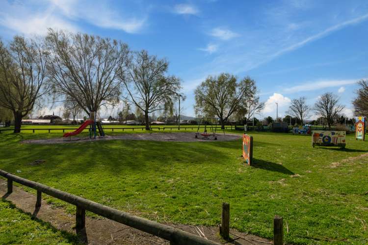 2 Scott Avenue Owhata_6