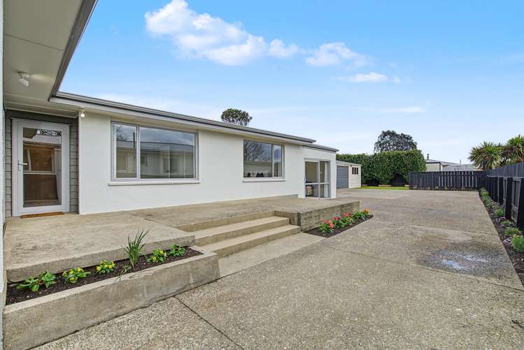 128 Derwent Crescent Glengarry_21