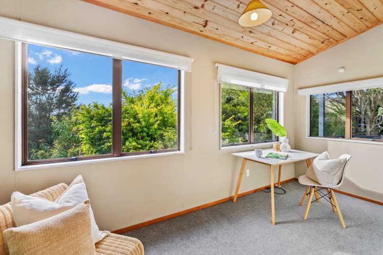 10 Lancewood Rise Onerahi_7