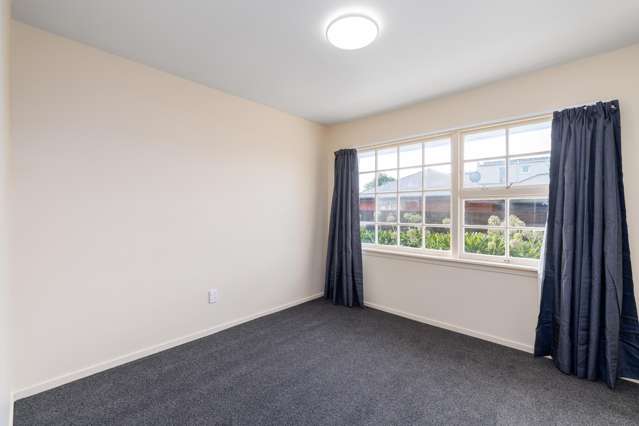 121 Gayhurst Road Dallington_4