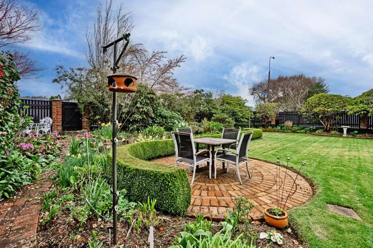 66 Park Street Gladstone_26