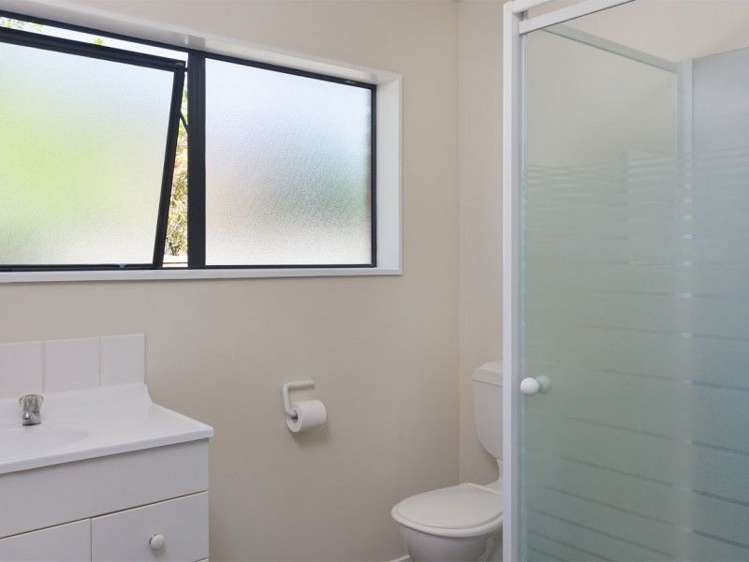 709b Ocean Road Whangamata_8