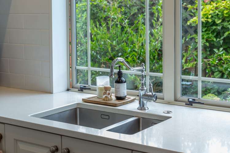 64 South Belt Lincoln_13