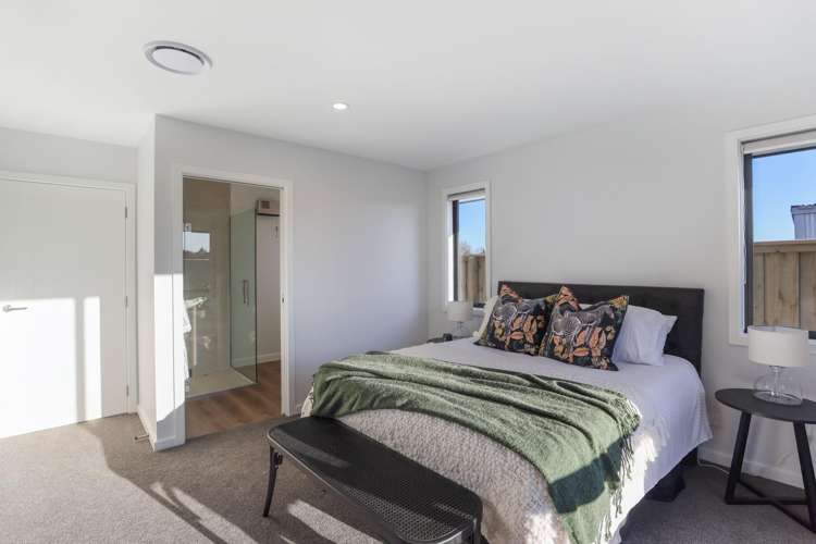 245 Racecourse Road Allenton_12