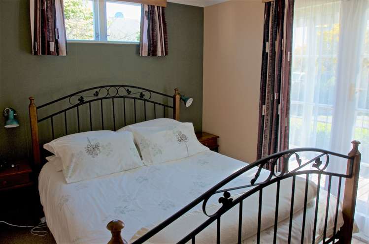 15 Weka Street Taihape and Surrounds_14