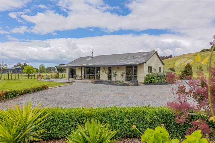 73a Kyle Road Waipukurau and Surrounds_15