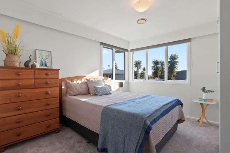 50 Amberley Avenue Te Atatu South_14