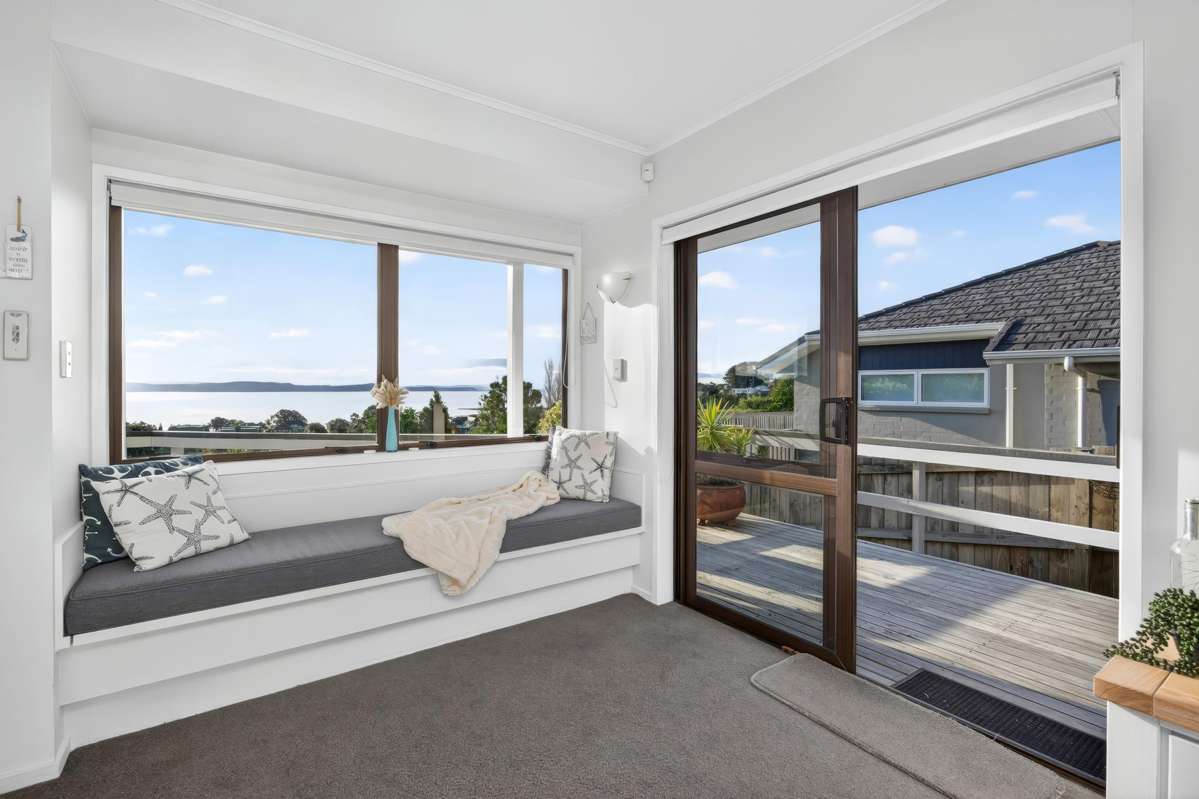 952B Whangaparaoa Road_4