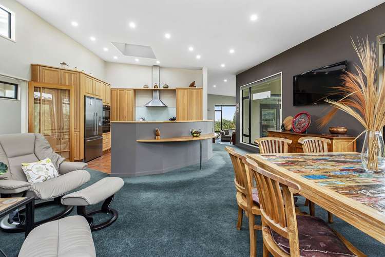 12 Gladys Scott Place Tawa_17