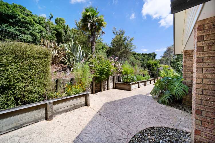 104 Awanui Rise Papakura_31