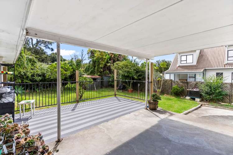 13A Ocean View Road Hillcrest_10