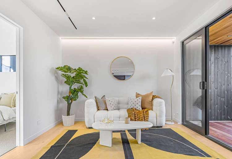 12b Kowhai Road Campbells Bay_1