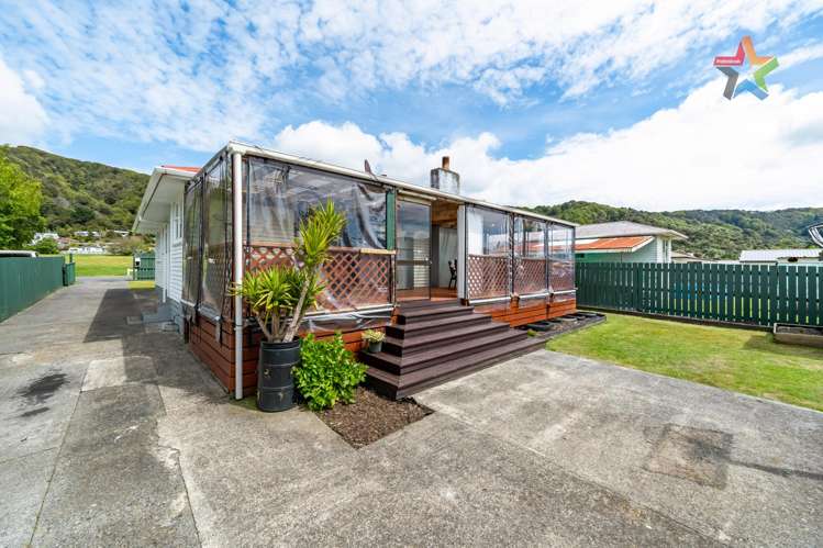 24 Karaka Street Wainuiomata_24