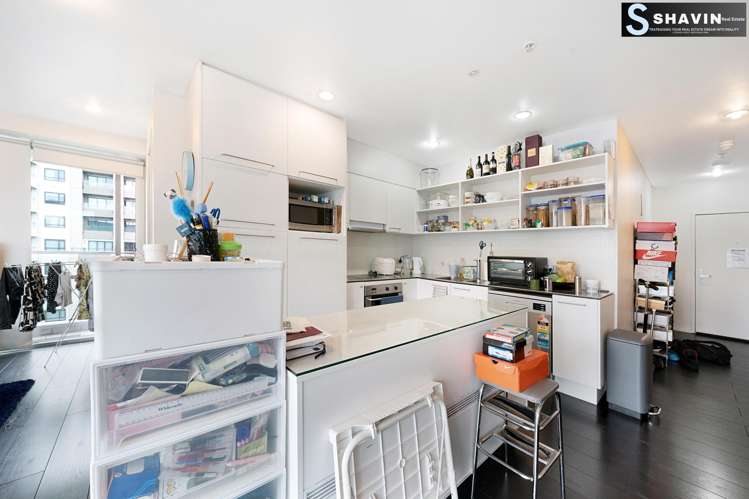 811//30 Beach Road_1
