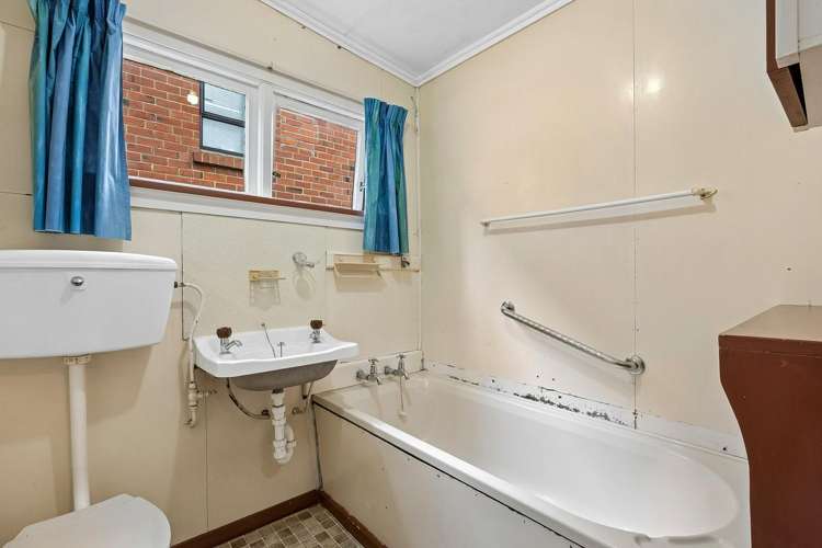 8 Kellas Street Macandrew Bay_15