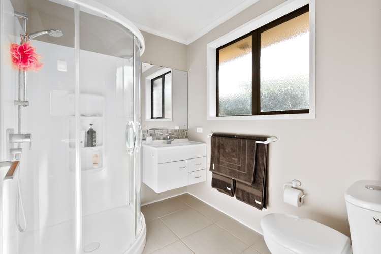 12 Iris Place Grandview Heights_6