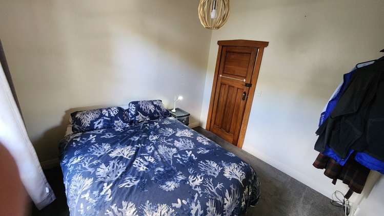 13 Toru Street Lyall Bay_9