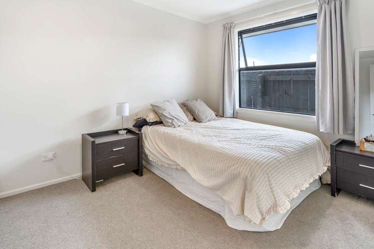 57 Woodley Road Richmond_10