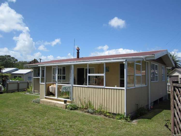 2 Cook Street Carters Beach_1