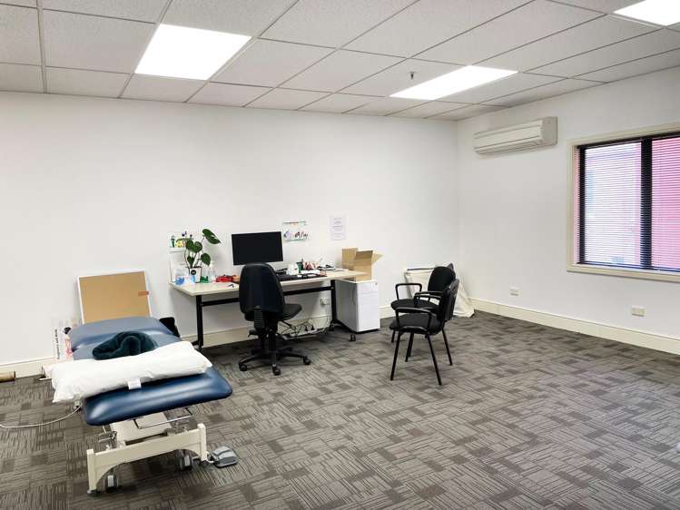 J/27-29 Albany Street North Dunedin_9