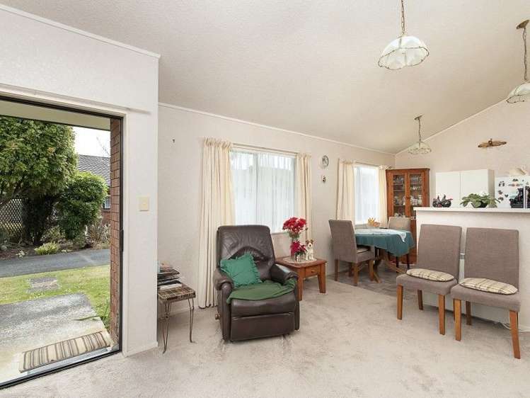 30/151 Kitchener Road Pukekohe_3