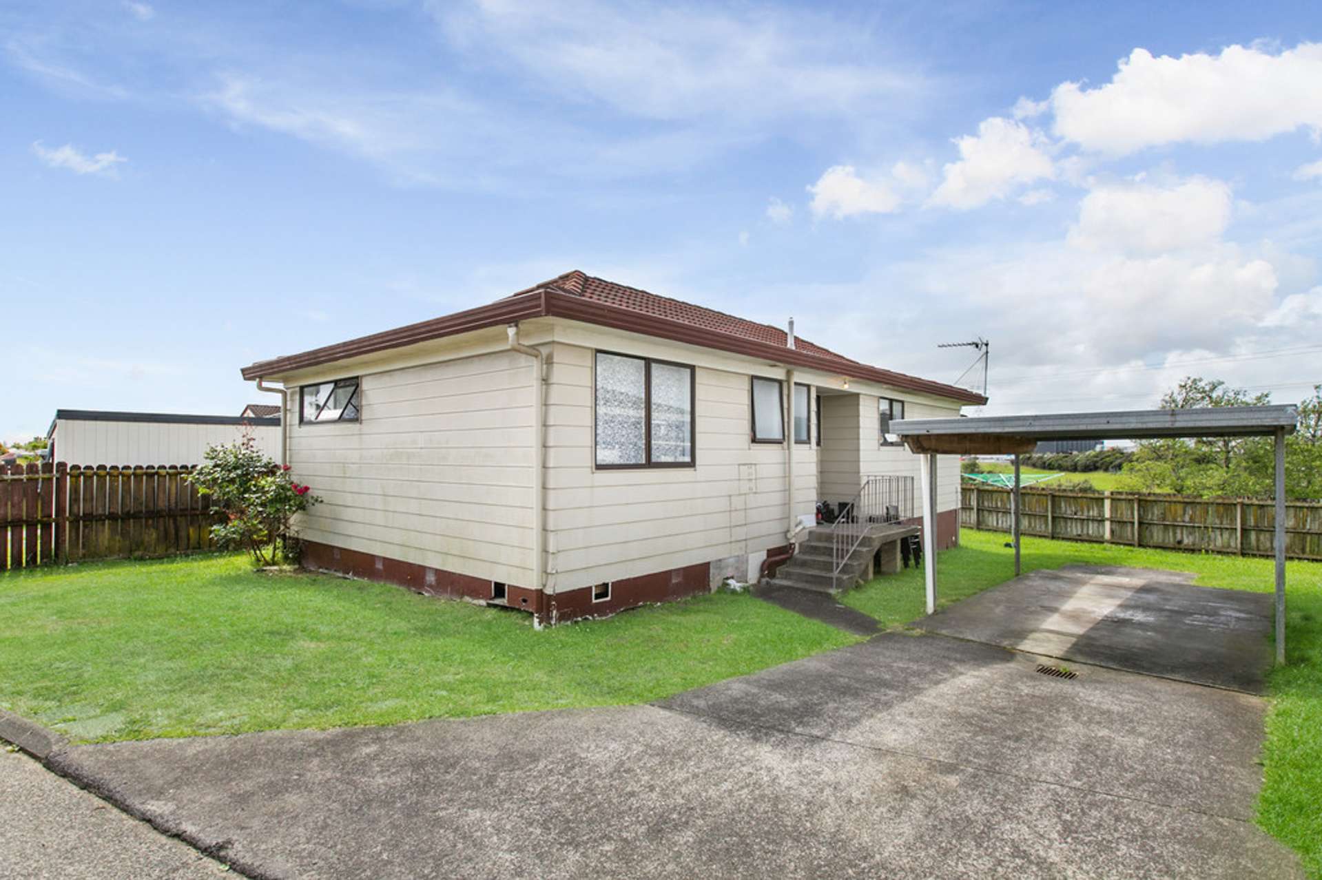 2/53 Coombe Avenue Otara_0