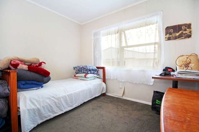 33 Tyrone Street Otara_4