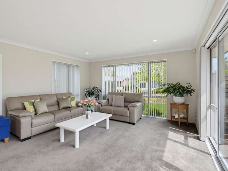12 Hasendene Drive Lincoln_5