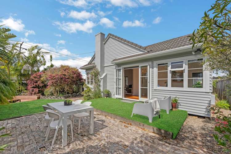 3 Garland Road Greenlane_4