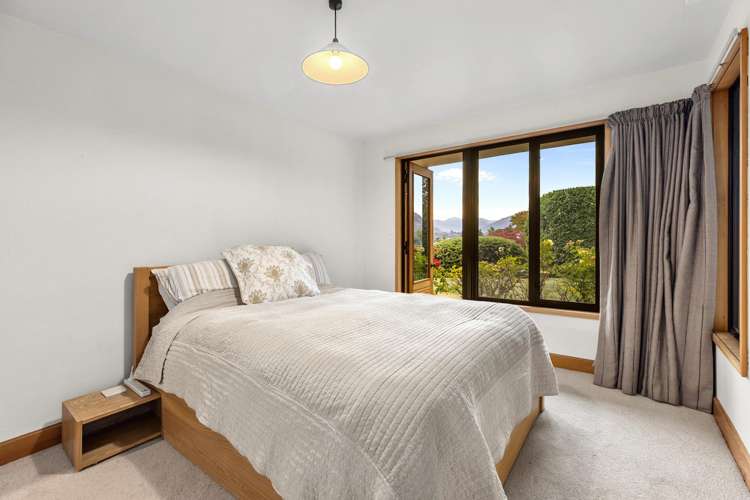 7 Sycamore Place Wanaka_19