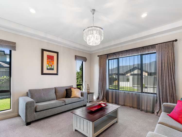 11 Johnnybro Place Rototuna North_16