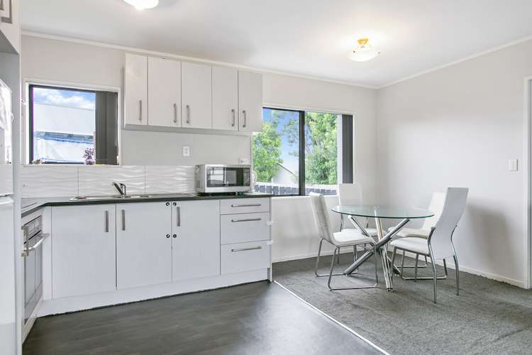 2/53 Maplesden Drive Clendon Park_12