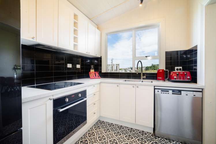 47 Russell Street Dunedin Central_19