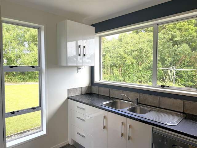 21 Arnott Heights Greymouth_4