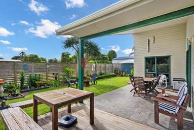4 Ringer Avenue_4