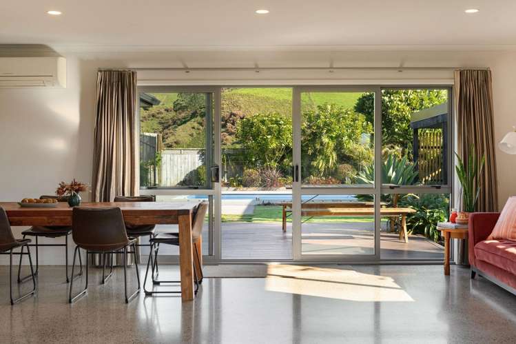 190 Ballintoy Park Drive Welcome Bay_3