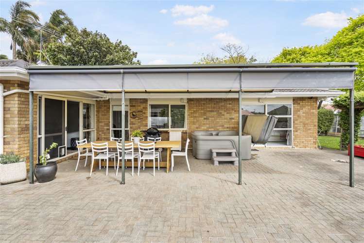 7 Mull Place Wattle Downs_35