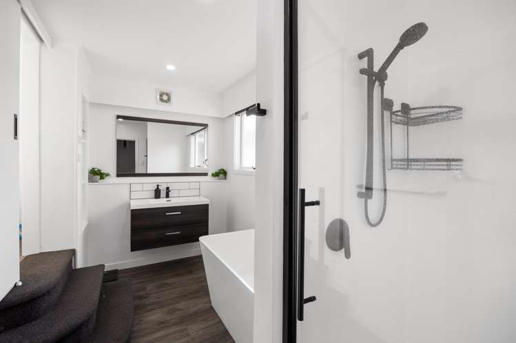 15 Livingstone Avenue Nawton_9