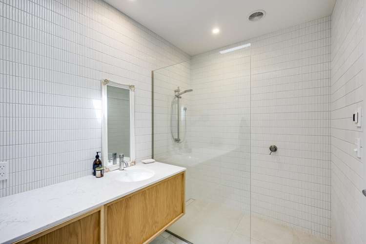 77 Black Barn Road Havelock North_24