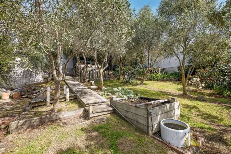 16 Tuawera Terrace Clifton_18