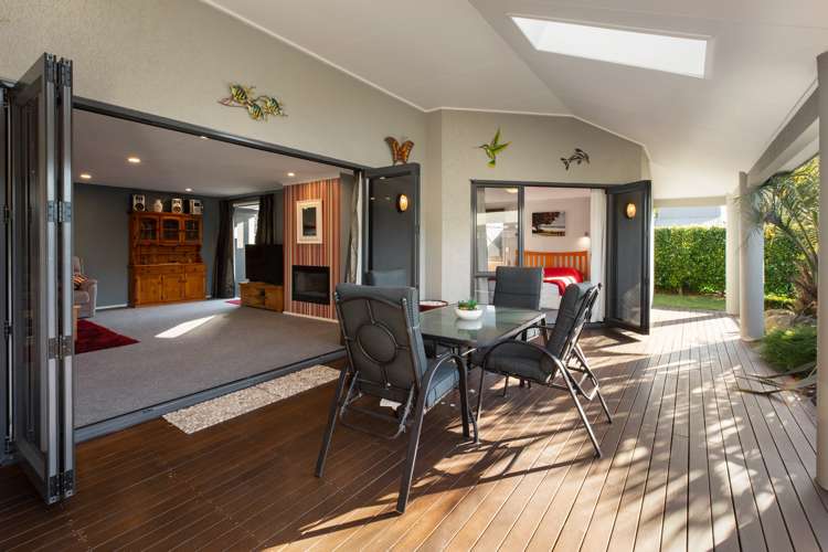 26 Bowentown Boulevard_0