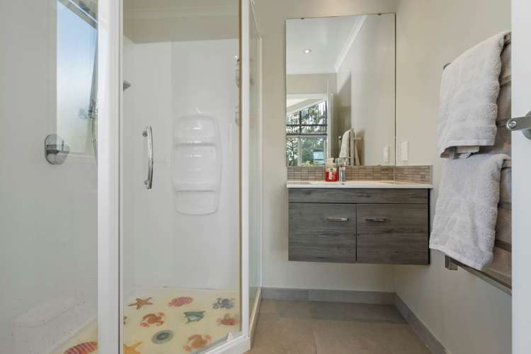 24 Teal Way Hobsonville_16