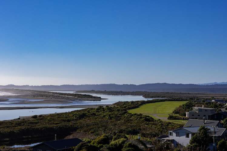 109 The Strand Ōkārito_18