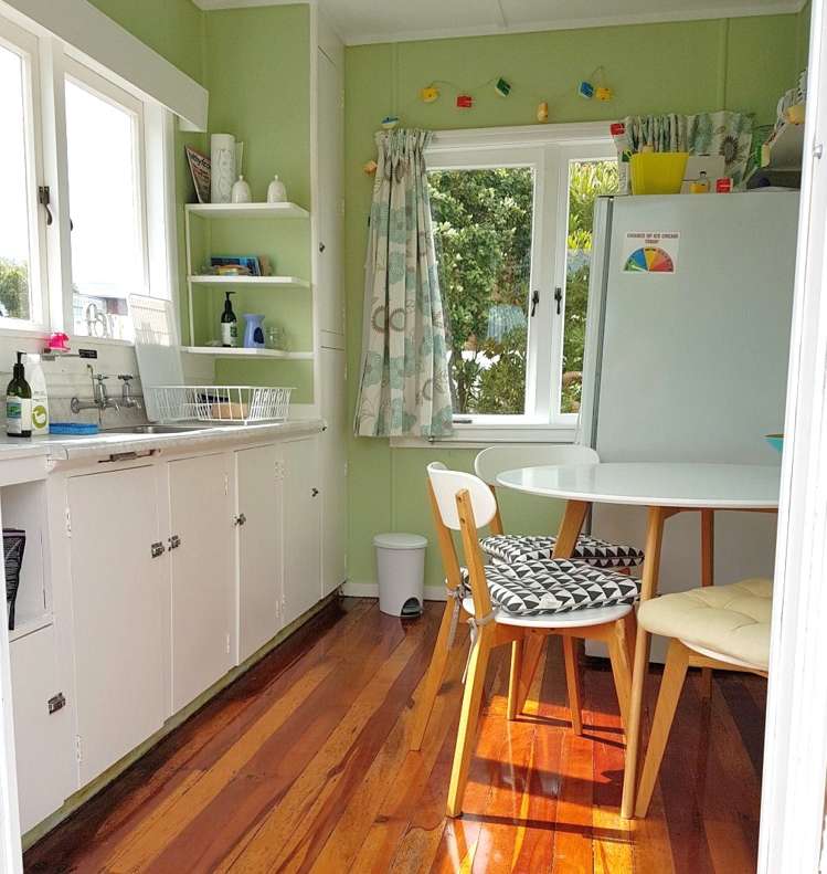 29 Slako Crescent Ruakaka_4